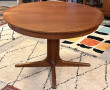 ROCHE BOBOIS - Table ronde en acajou, de