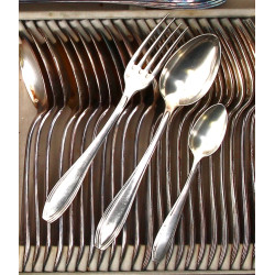 ARGENTAL - Ménagère en métal argenté, ép