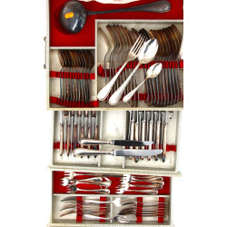 Ménagère décor rang de perles en métal a