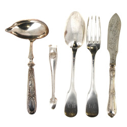 Cuillère à sauce manche argent fourré : 