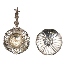 Petite fleur en argent 925ème, poids 31,