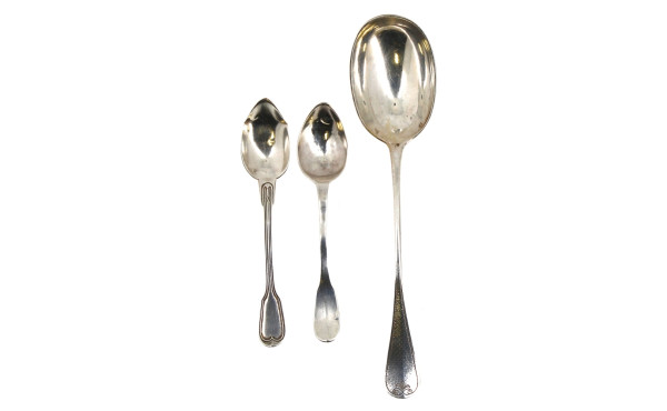 Cuillère de service en argent, poinçon m