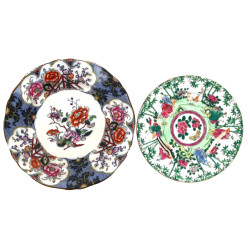 JAPON Xxème - Vase en céramique polychro