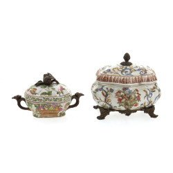 CHINE fin Xxème - Deux coffrets en porce