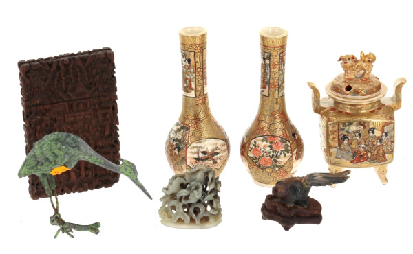 Satsuma - Japon - Paire de vases miniatu