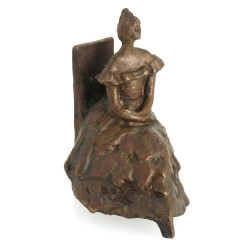 Ecole Xxème "Jeune femme assise", sujet 