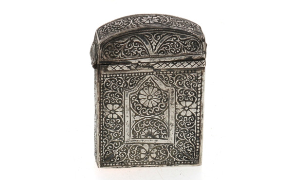 Petite boîte à coran ancienne en argent 