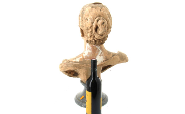 Buste plâtre patiné sur une base marbre 