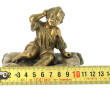 "Enfant au coussin", presse-papier en br