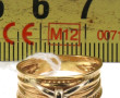 Bague jonc deux ors 18 cts, poids 2 grs.