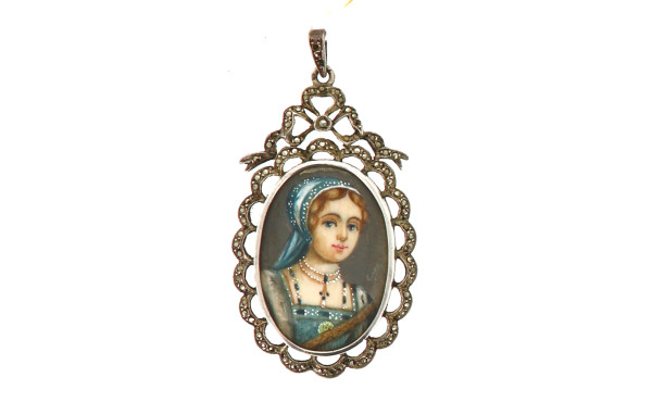 Pendentif ancien en argent et marcassite