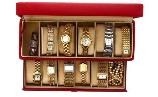 Lot de 11 montres bracelets de dame fant