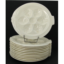 ONNAING - 12 assiettes à huîtres en faïe