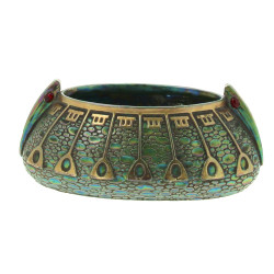 Jardinière en céramique irisée dans les 