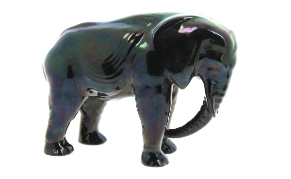 ELEPHANT - Sujet en céramique noire. H 2