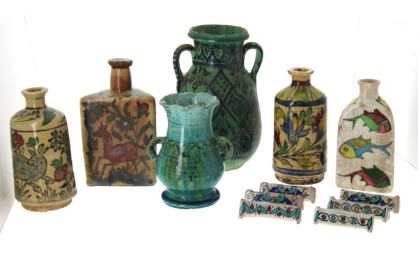 Lot de céramiques orientales : vases, bo