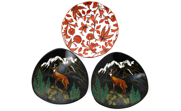 LONGWY - Assiette à bords contours à déc