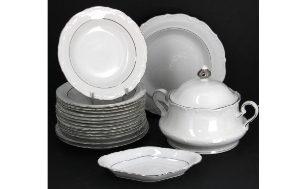 Service de table en porcelaine de BAVIER