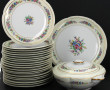 LIMOGES - Service de table en porcelaine