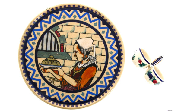 Paul FOUILLEN - Plat à tarte à décor d'u