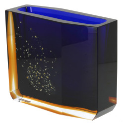 Vase design en verre doublé bleu nuit, a