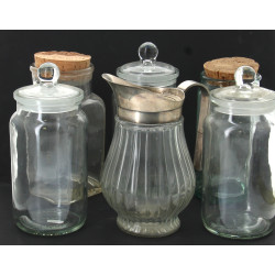 3 bocaux avec couvercles en verre : 2 bo