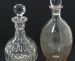 Deux carafes anciennes en cristal avec b