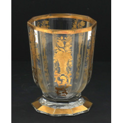 Verre ancien en cristal à pans coupés à 