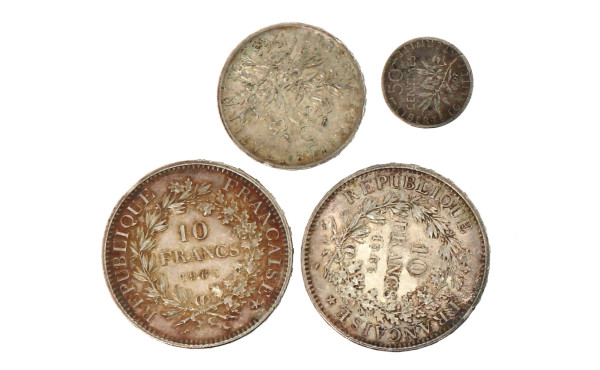 Lot de monnaies argent: 2 p. 10 fr argen