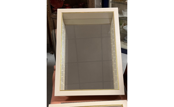 Vitrine d'applique moderne encadrement b