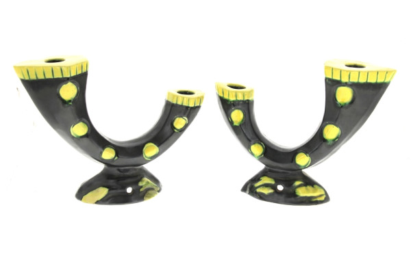 Paire de bougeoirs style Vallauris, en c