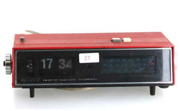 Radio-réveil vintage rouge de marque SON