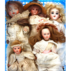 5 poupées anciennes (4 avec têtes porcel
