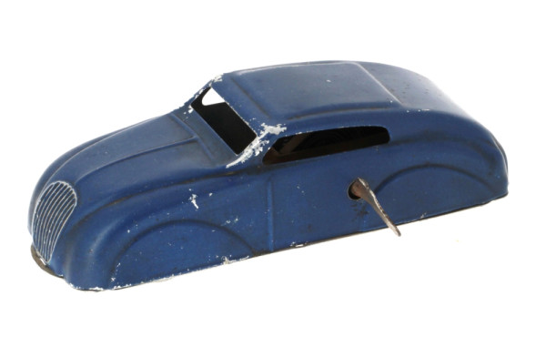 Voiture futuriste vintage en aluminium p