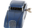 Voiture futuriste vintage en aluminium p