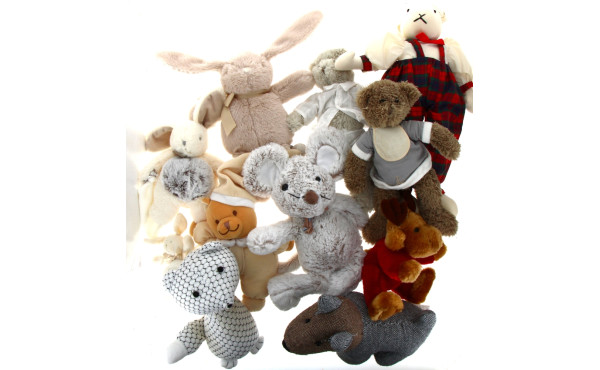 Lot de peluches diverses