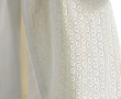 Robe de baptême brodée avec cape assorti