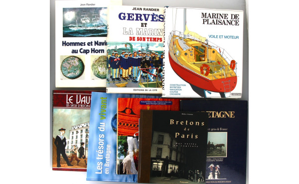 MARINE et BRETAGNE Lot de livres dont Ma