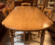 Table en chêne aux angles arrondis, fabr
