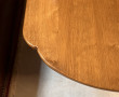 Table en chêne aux angles arrondis, fabr