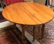 Table ancienne en bois fruitier, à deux 