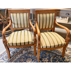 Paire de fauteuils style Restauration