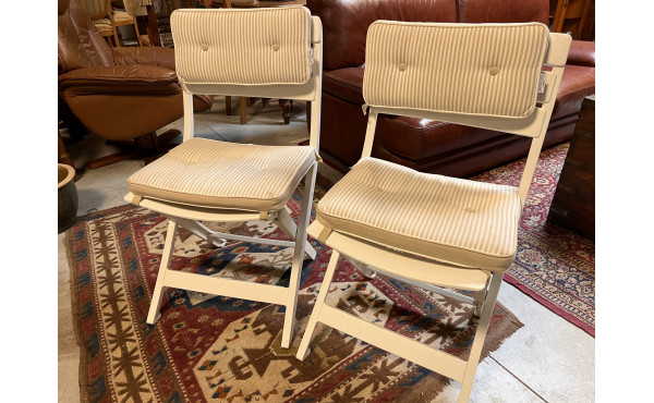 5 chaises de jardin pliantes en PVC blan