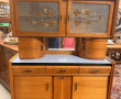 Buffet de cuisine en deux corps, des ann