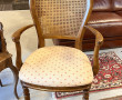 Lot comprenant 3 petites tables gigognes
