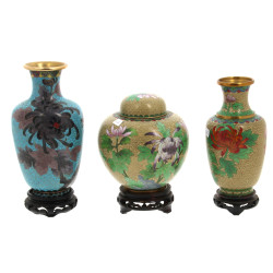 CHINE Xxème - Lot de 3 pièces en émaux c