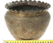 Cache-pot ancien en cuivre à décor de pe