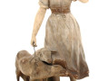 "Jeune gardienne de moutons", sujet en t