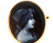 Broche en or jaune 18 cts, poinçon tête 