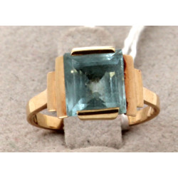 Bague en or jaune 18 cts, poinçon tête d